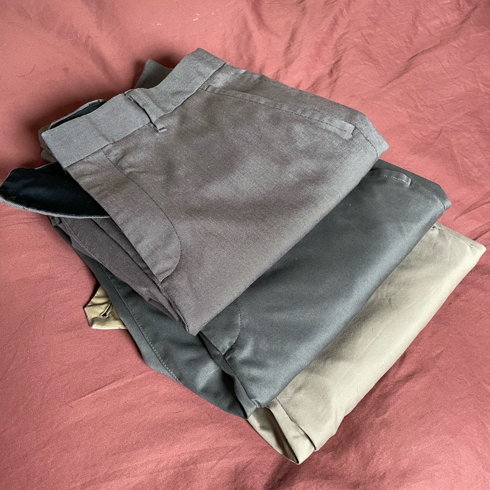 3 Bonobos weekday warrior dress pants 33x32 Athletic fit
